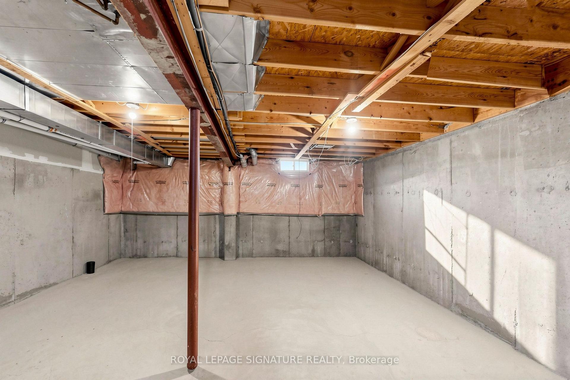 Photo 25 of 136 Maple Sugar Lane, Vaughan, Patterson — HOMEH
