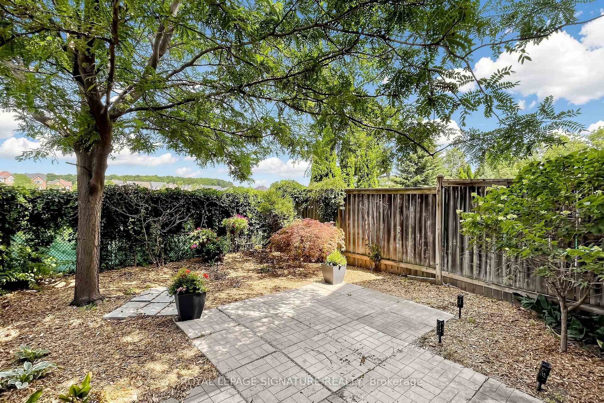 Photo 29 of 136 Maple Sugar Lane, Vaughan, Patterson — HOMEH