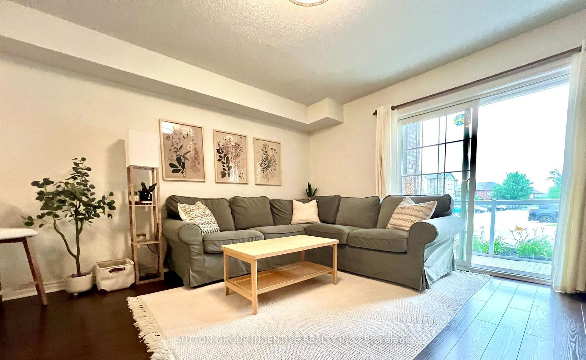 Photo 11 of Unit Unit#5, 137 Sydenham Wells, Barrie, Georgian Drive — HOMEH