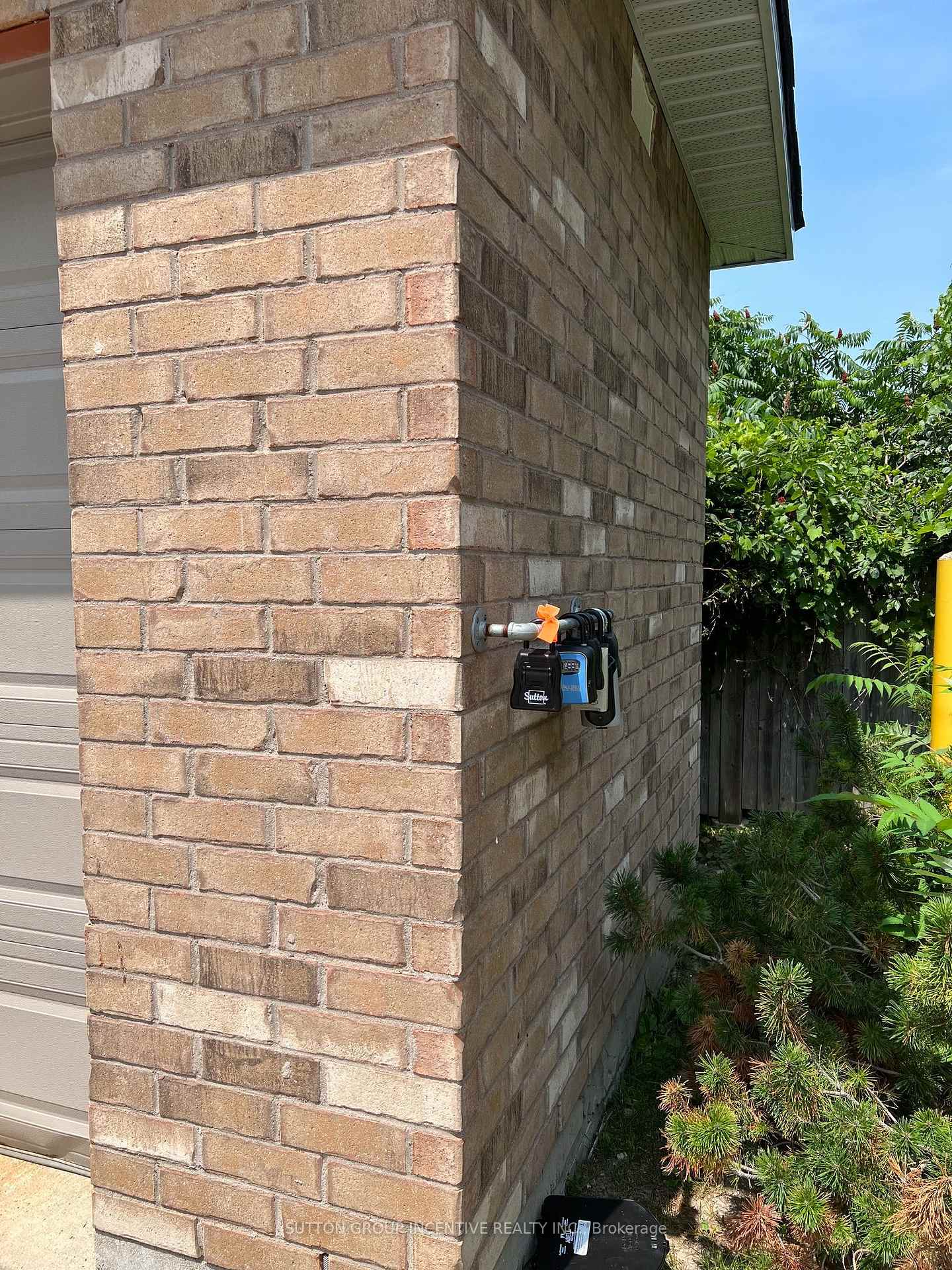 Photo 37 of Unit Unit#5, 137 Sydenham Wells, Barrie, Georgian Drive — HOMEH