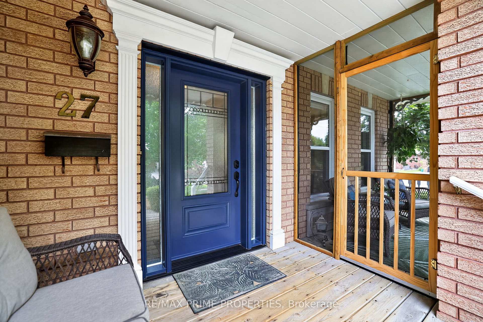Photo 2 of 27 Testa Road, Uxbridge — HOMEH
