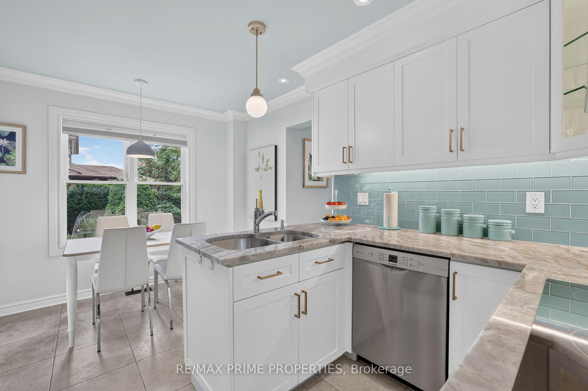Photo 12 of 27 Testa Road, Uxbridge — HOMEH