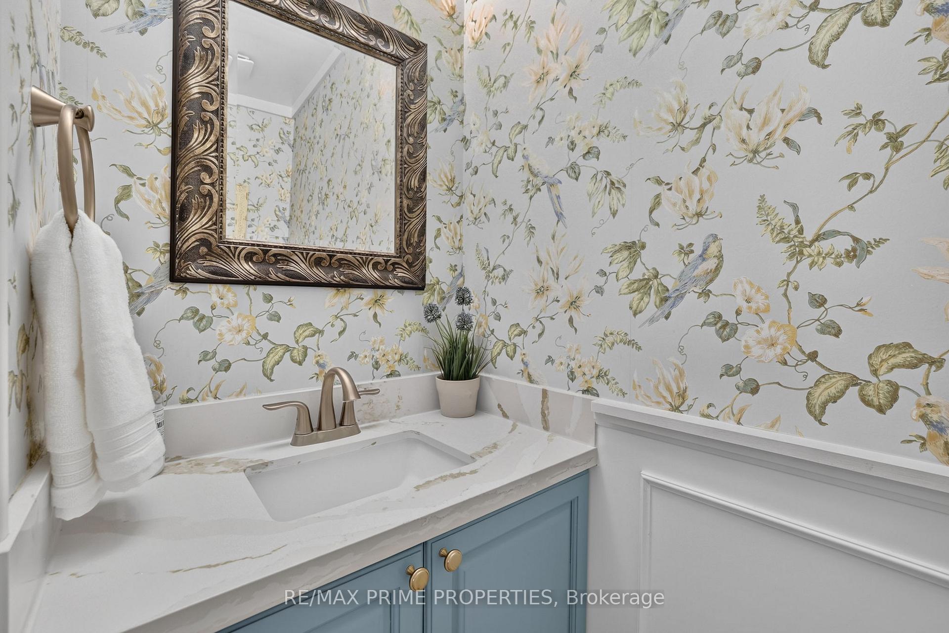 Photo 23 of 27 Testa Road, Uxbridge — HOMEH