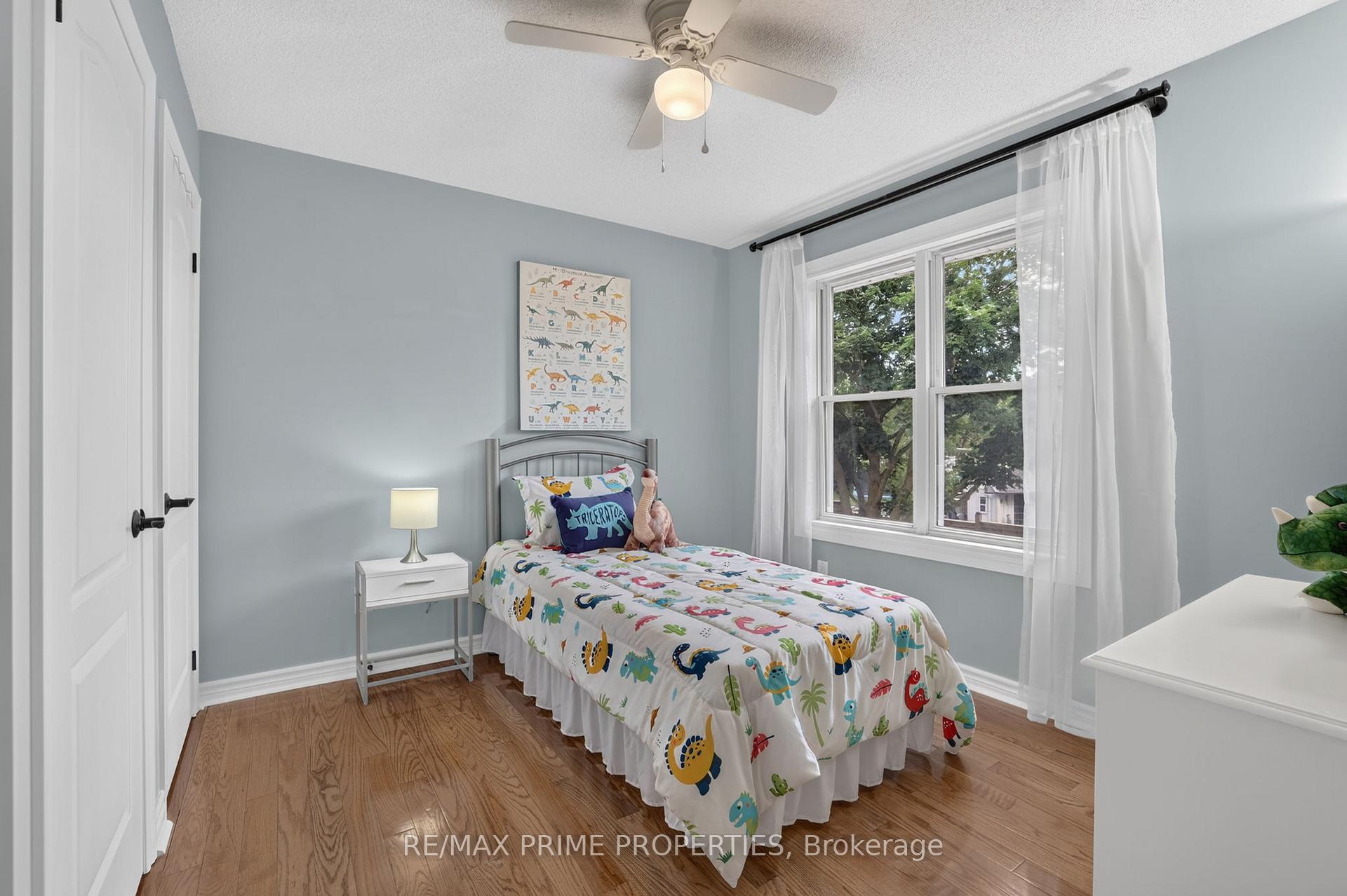 Photo 28 of 27 Testa Road, Uxbridge — HOMEH
