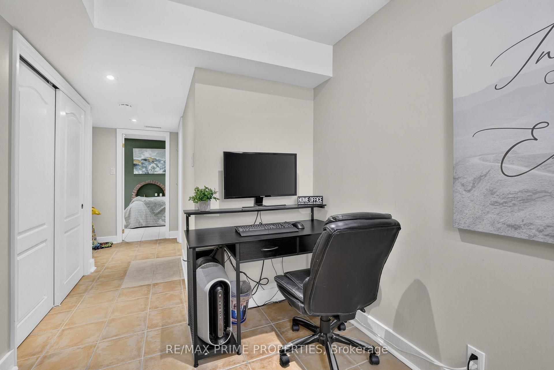 Photo 36 of 27 Testa Road, Uxbridge — HOMEH