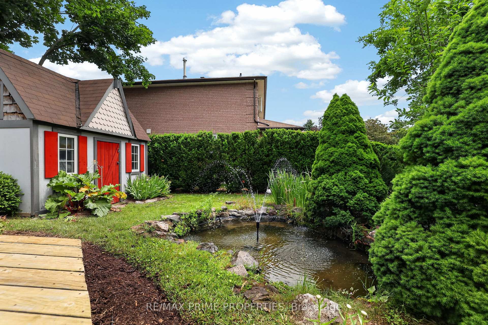 Photo 44 of 27 Testa Road, Uxbridge — HOMEH