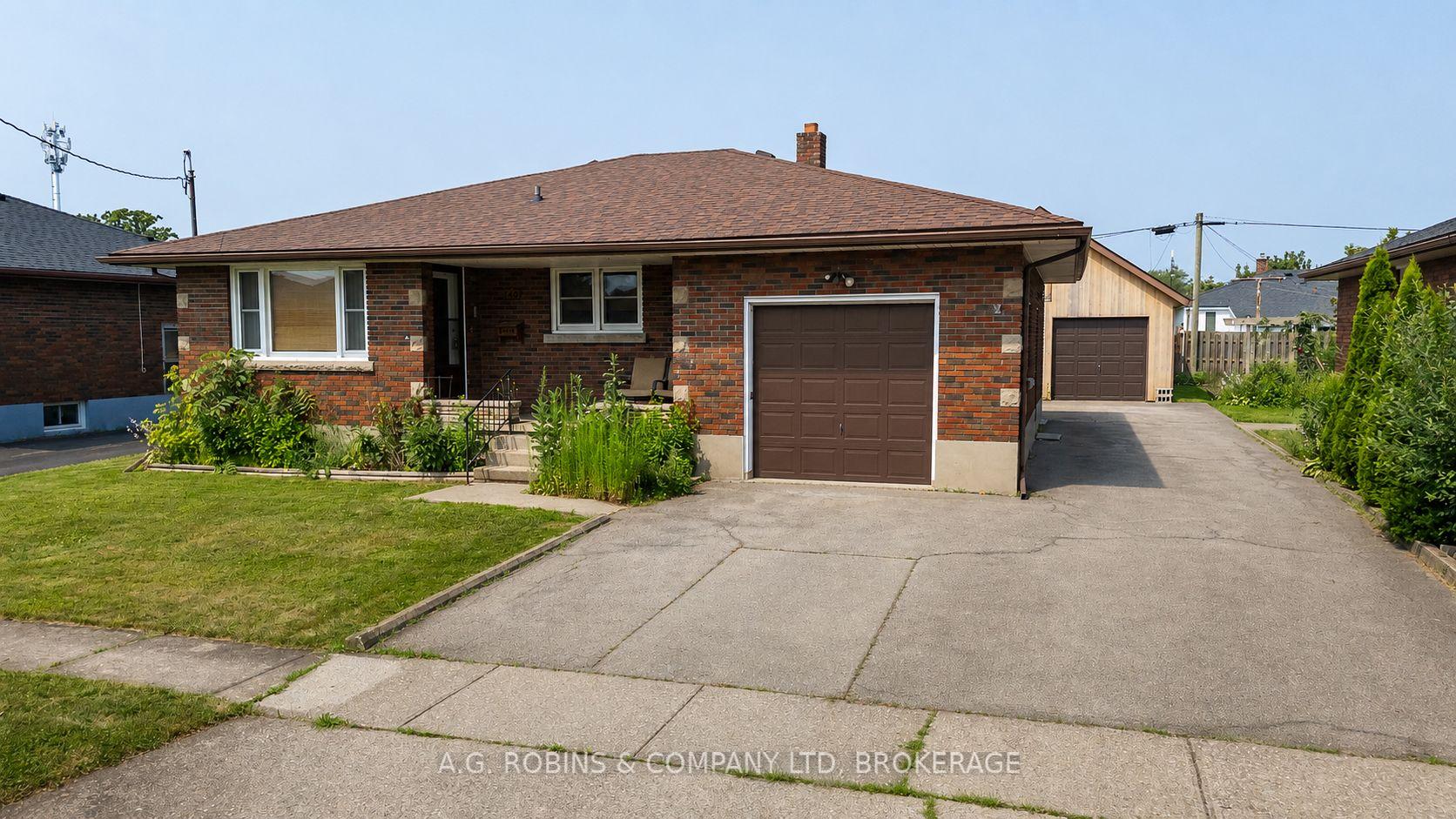 Photo 1 of 140 Classic Avenue, Welland, Lincoln/Crowland — HOMEH