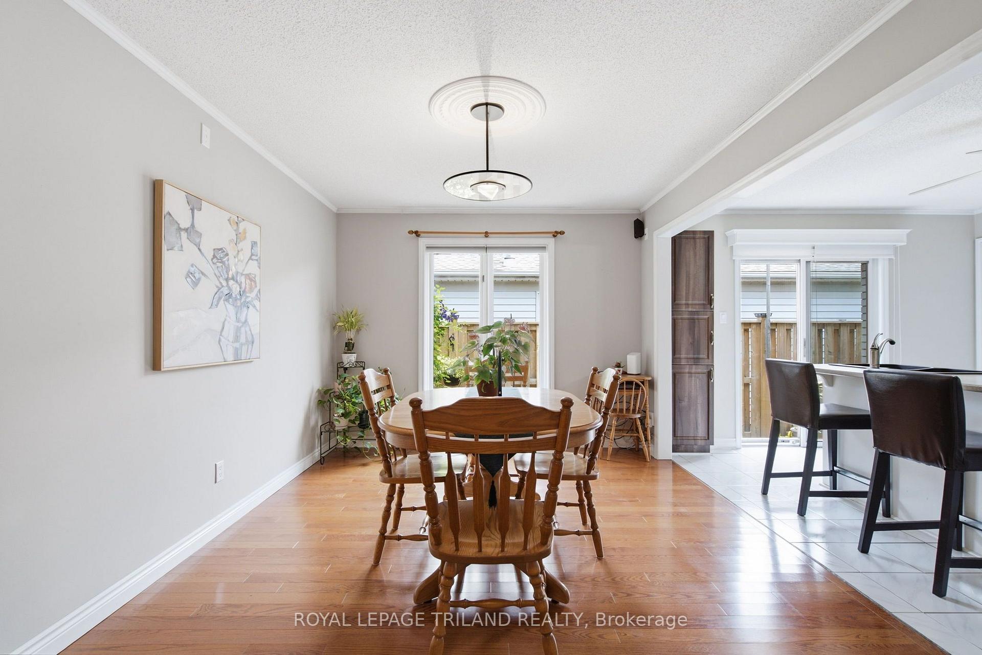 Photo 17 of 12 Shepherd Avenue, London, East H — HOMEH