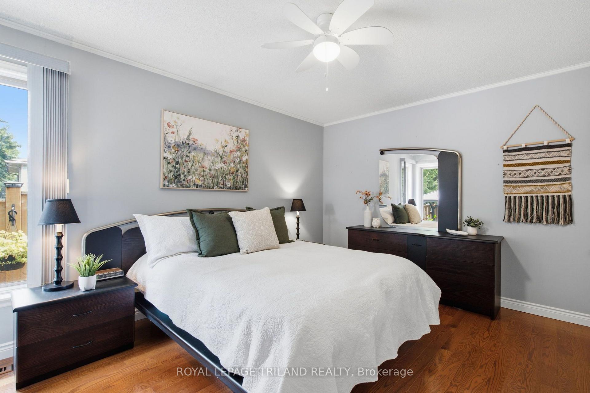 Photo 21 of 12 Shepherd Avenue, London, East H — HOMEH