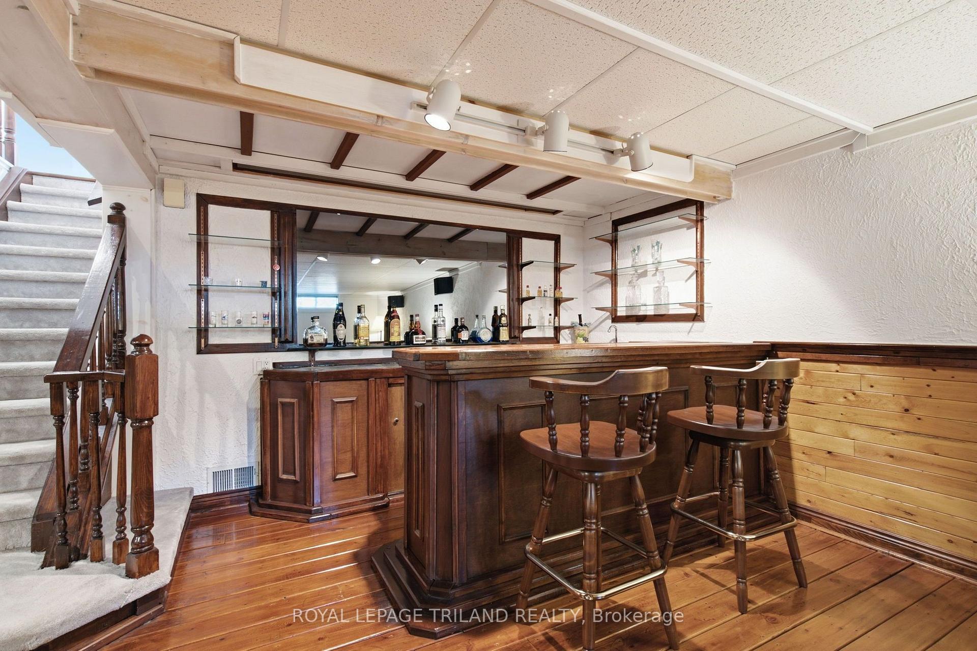 Photo 31 of 12 Shepherd Avenue, London, East H — HOMEH