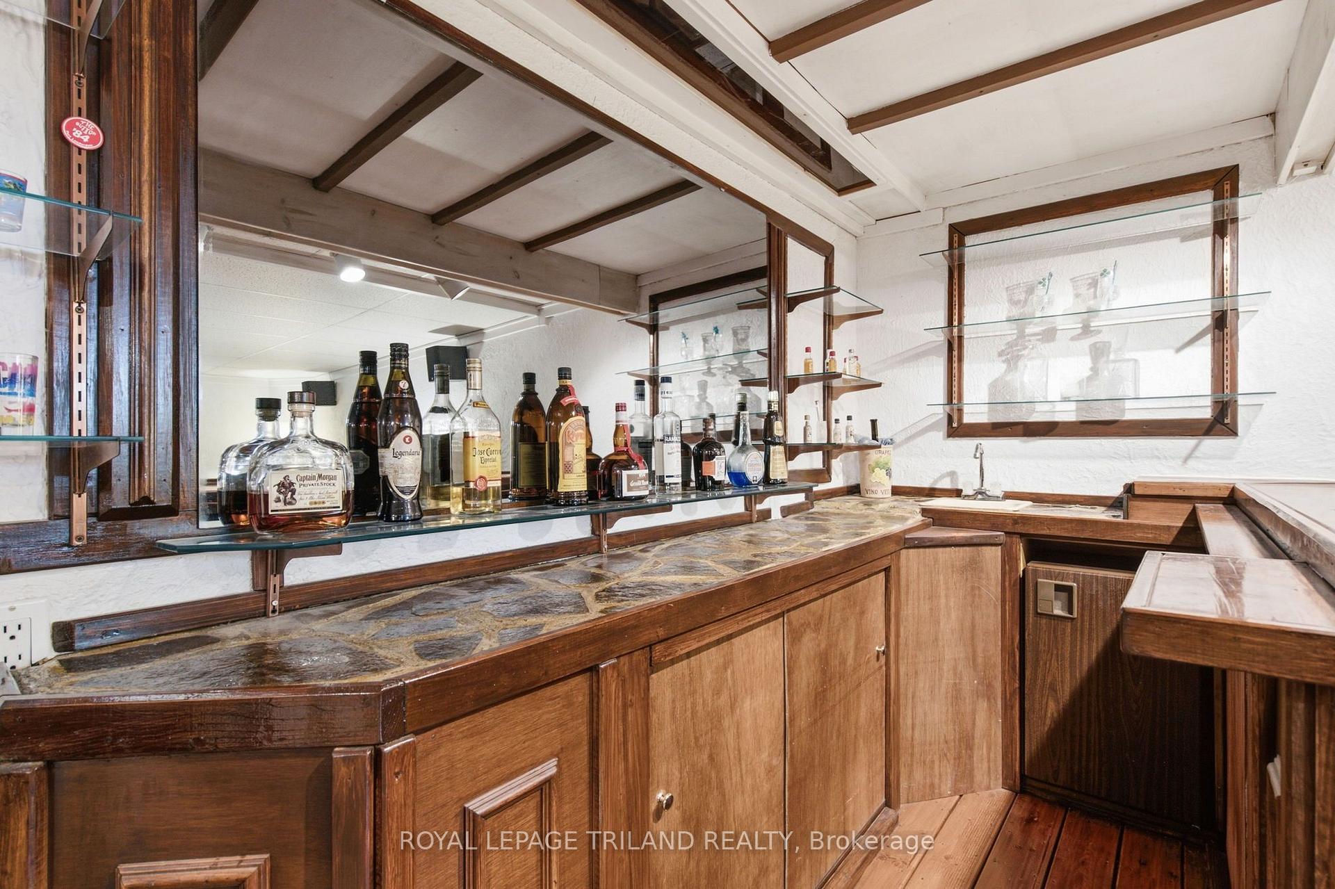 Photo 32 of 12 Shepherd Avenue, London, East H — HOMEH