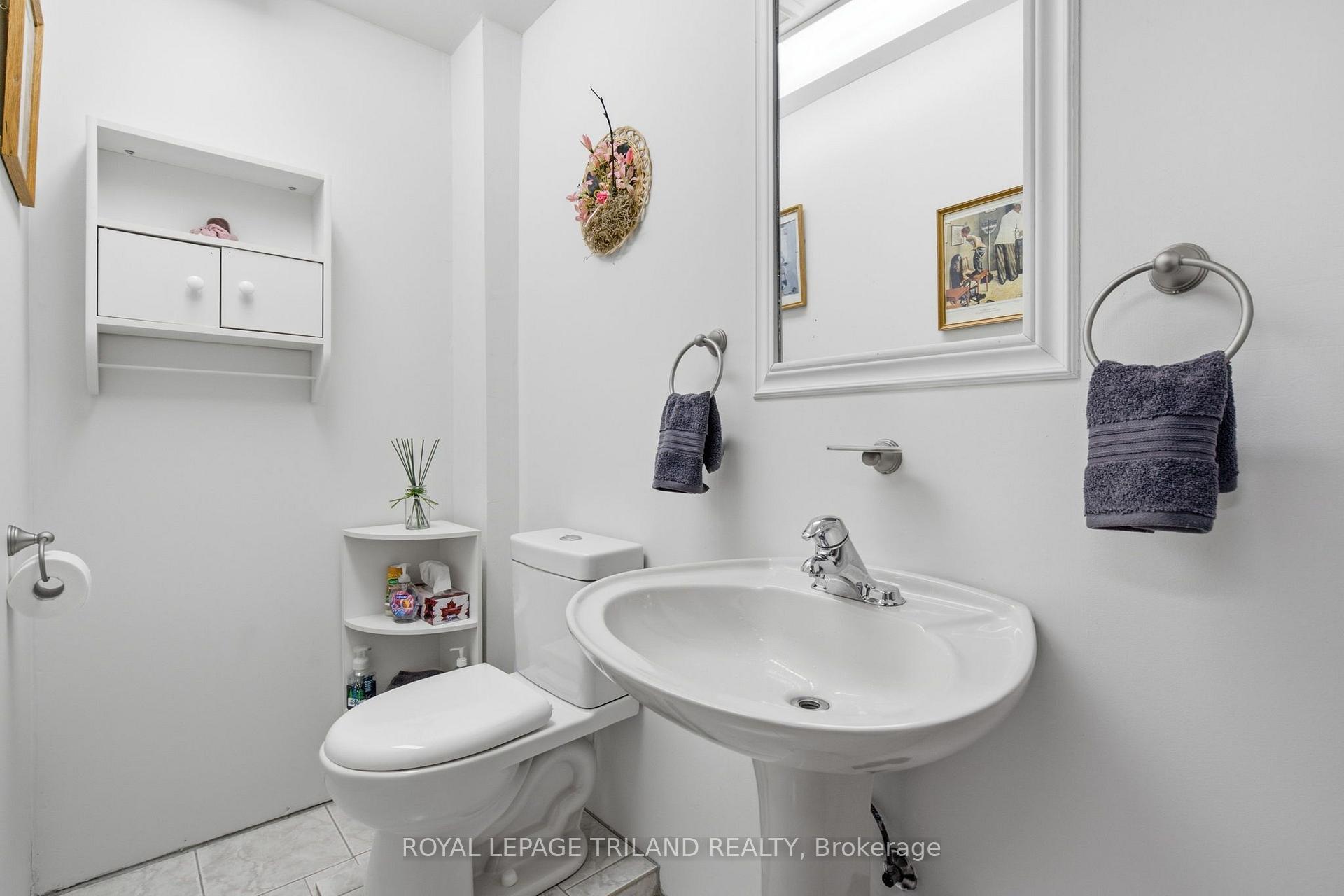 Photo 34 of 12 Shepherd Avenue, London, East H — HOMEH