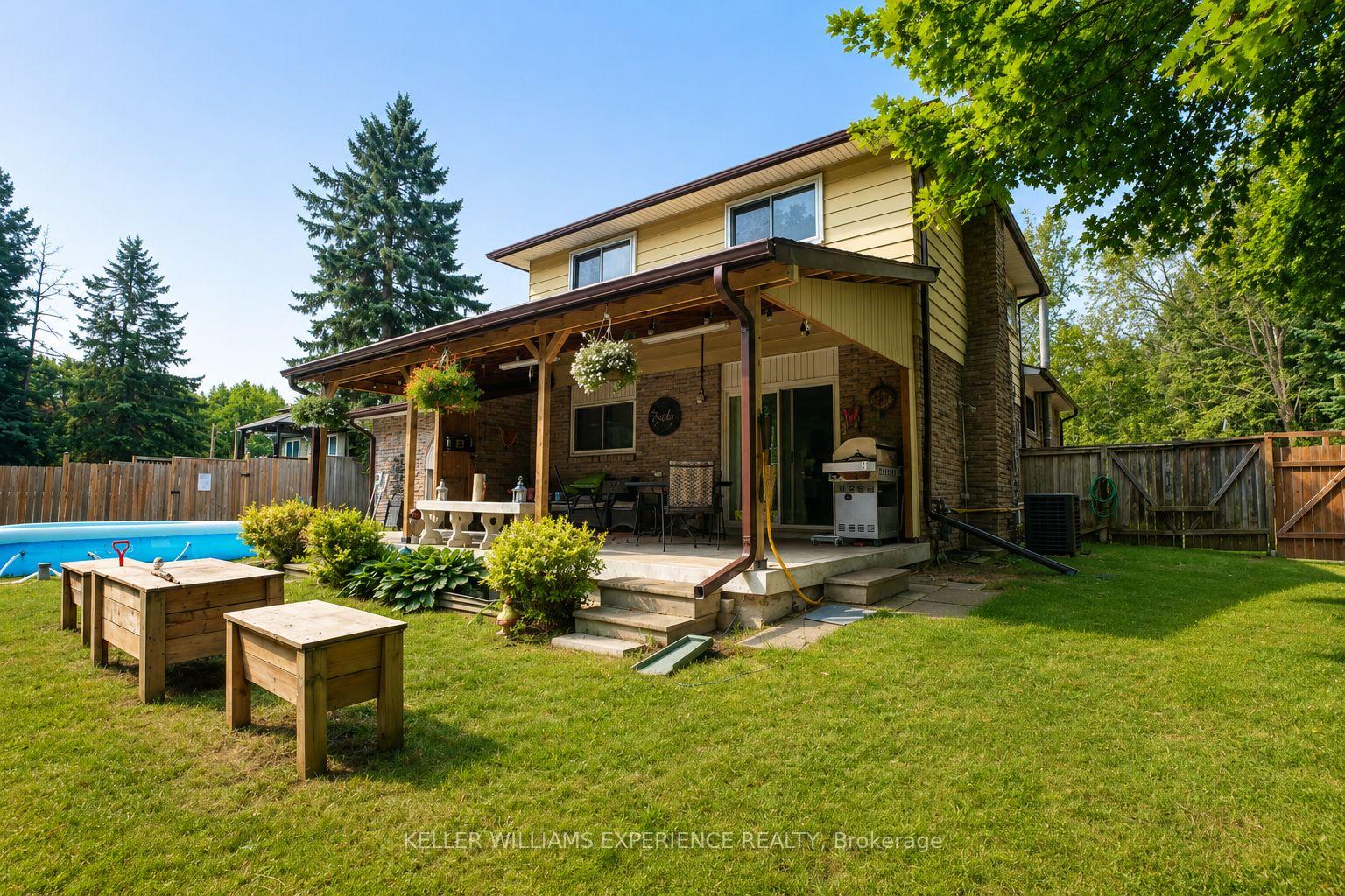 Photo 40 of 9 Palace Street, Caledon, Mono Mills — HOMEH