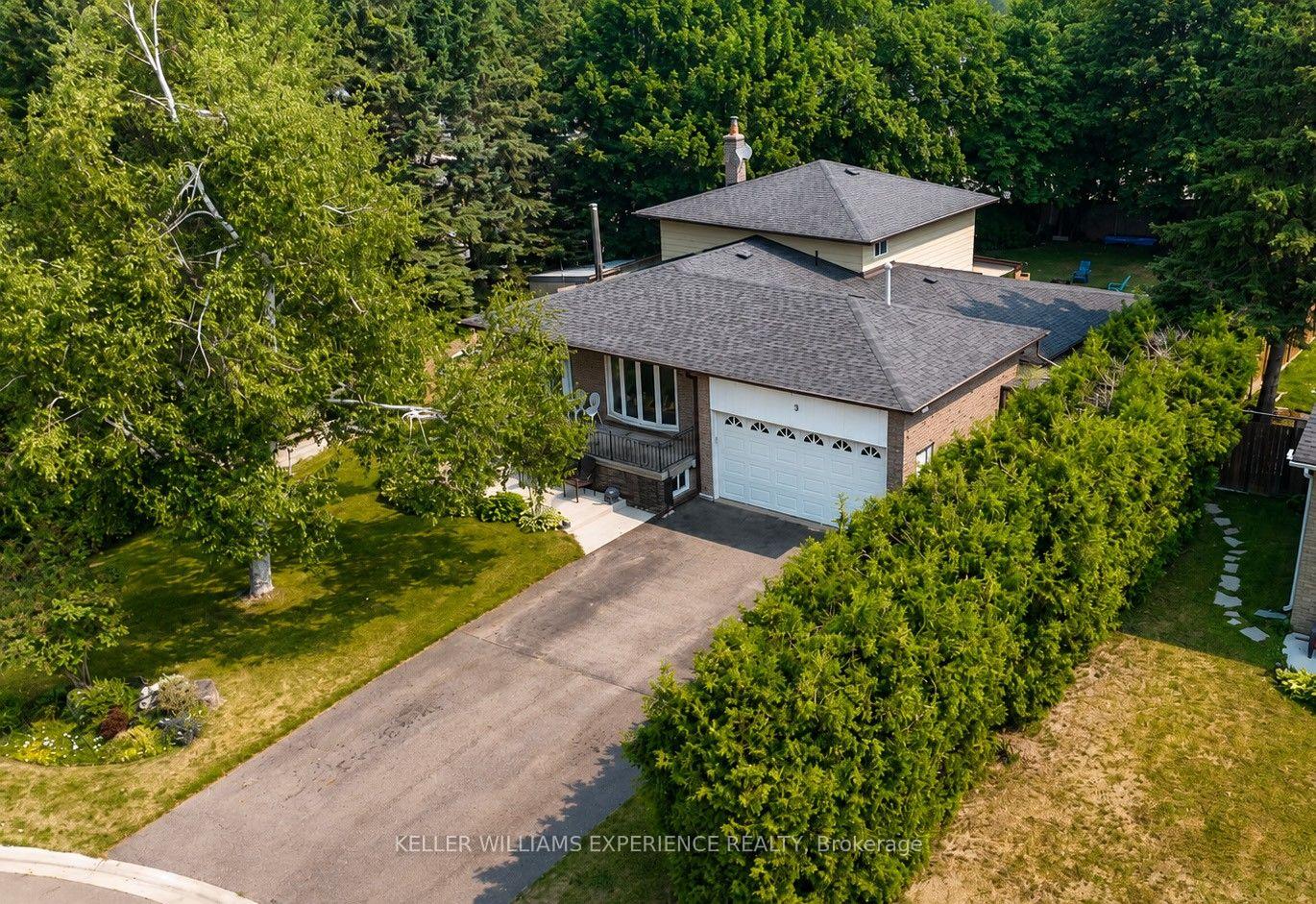 Photo 46 of 9 Palace Street, Caledon, Mono Mills — HOMEH