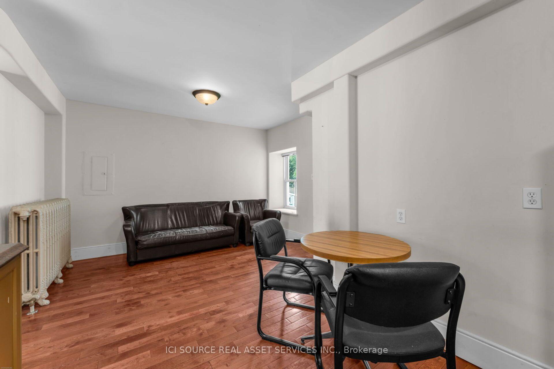 Photo 4 of Unit 2, 25 West Street, Kingston, Central City East — HOMEH