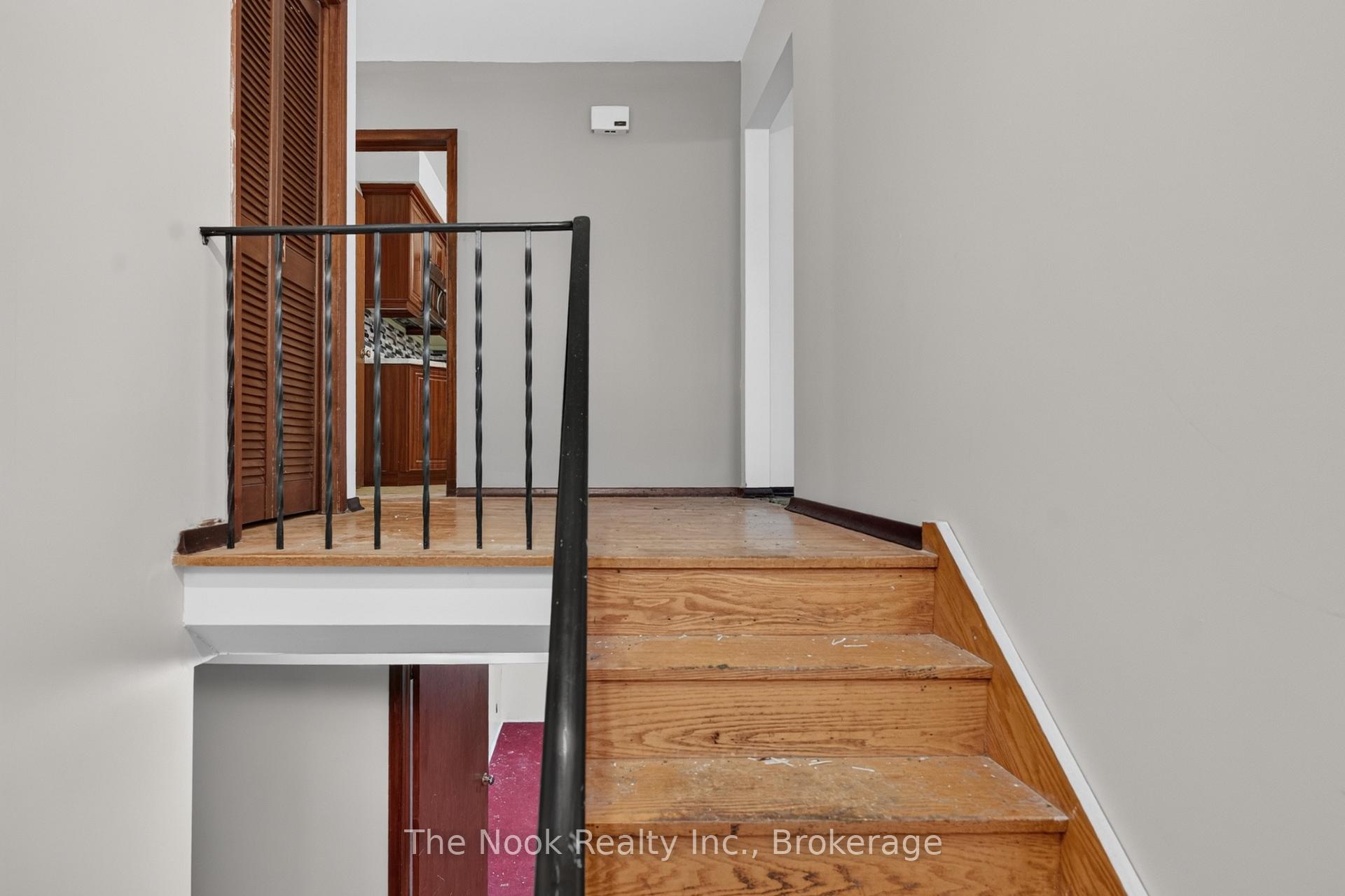 Photo 6 of 94 Way Street, Whitby, Brooklin — HOMEH