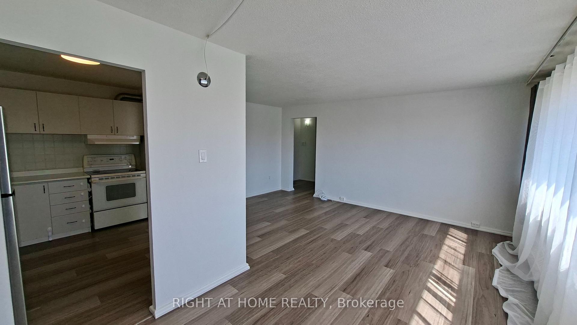 Photo 14 of Unit 511, 10 Sunny Glenway, Toronto, Flemingdon Park — HOMEH
