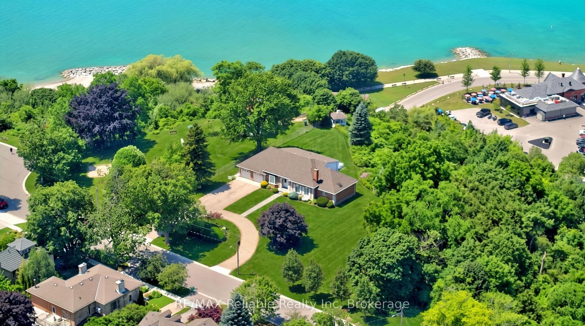Photo 4 of 1 Harbour Lane, Goderich, Goderich (Town) — HOMEH