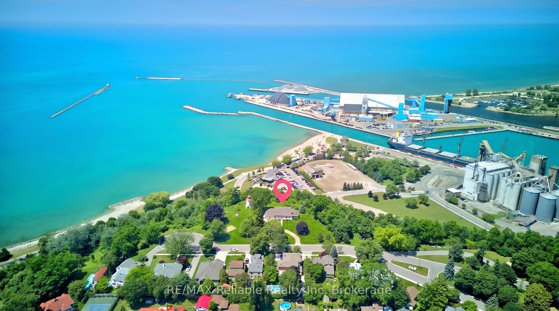 Photo 3 of 1 Harbour Lane, Goderich, Goderich (Town) — HOMEH