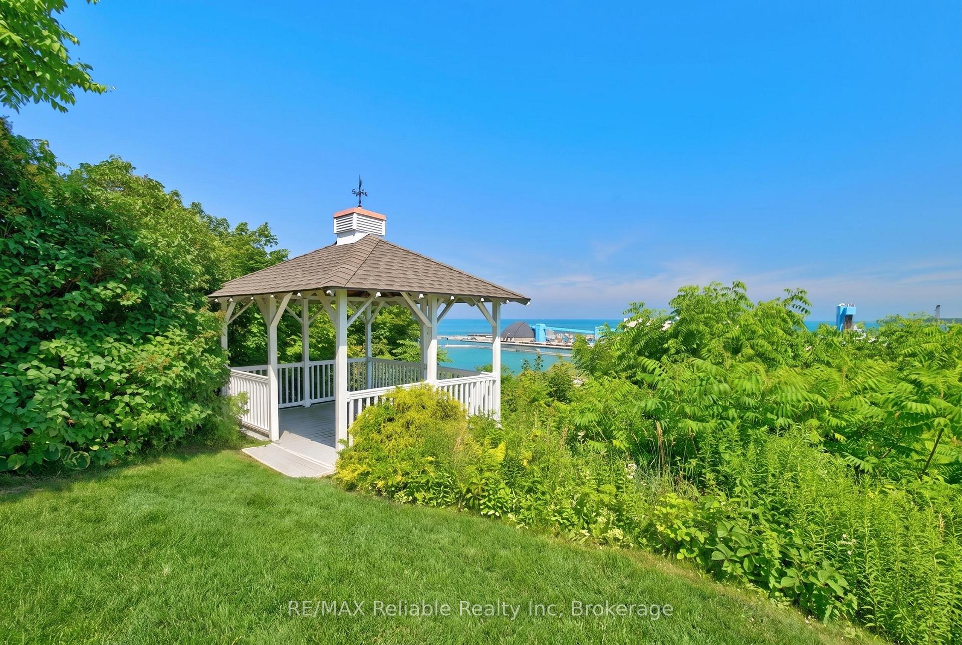 Photo 7 of 1 Harbour Lane, Goderich, Goderich (Town) — HOMEH