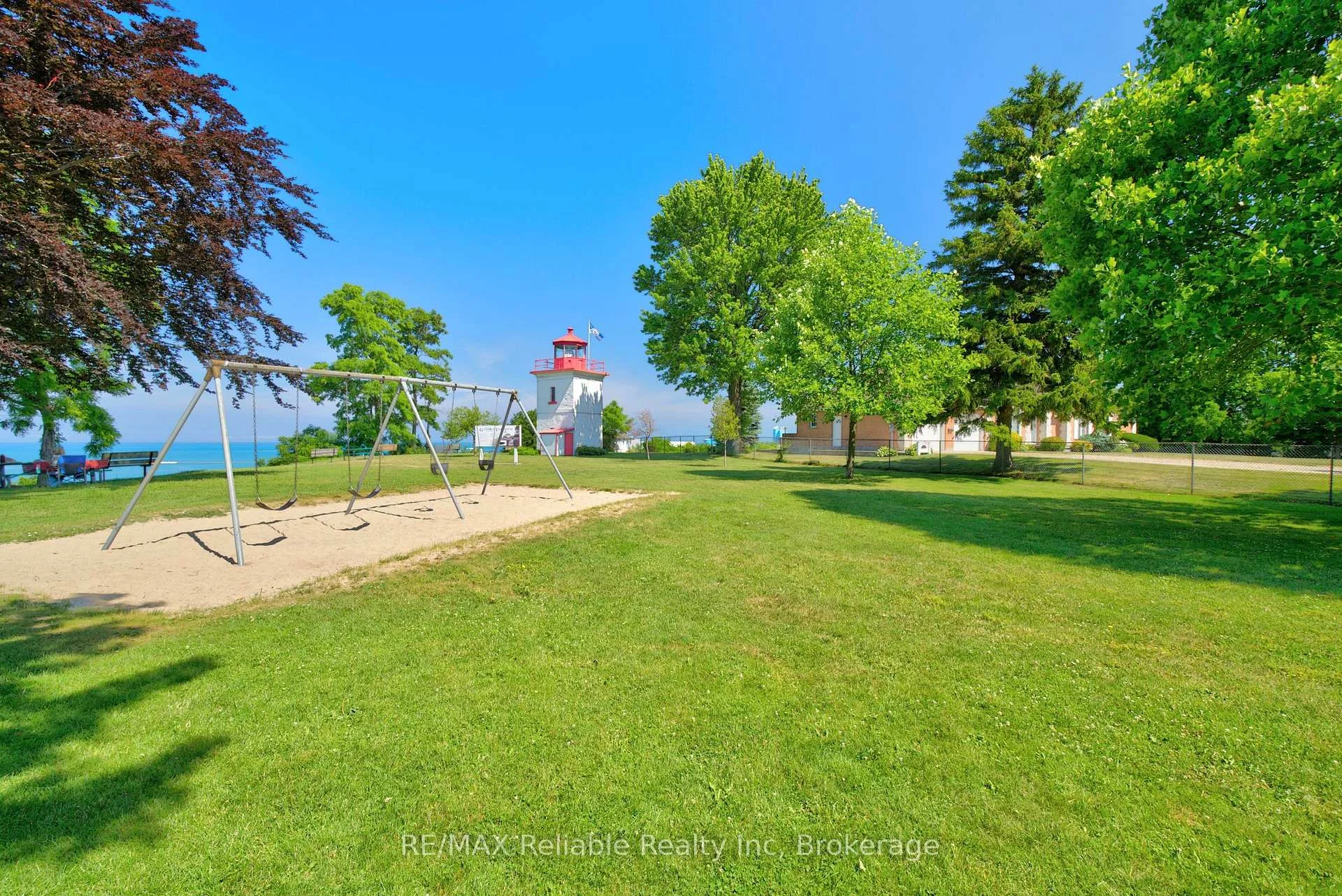 Photo 50 of 1 Harbour Lane, Goderich, Goderich (Town) — HOMEH