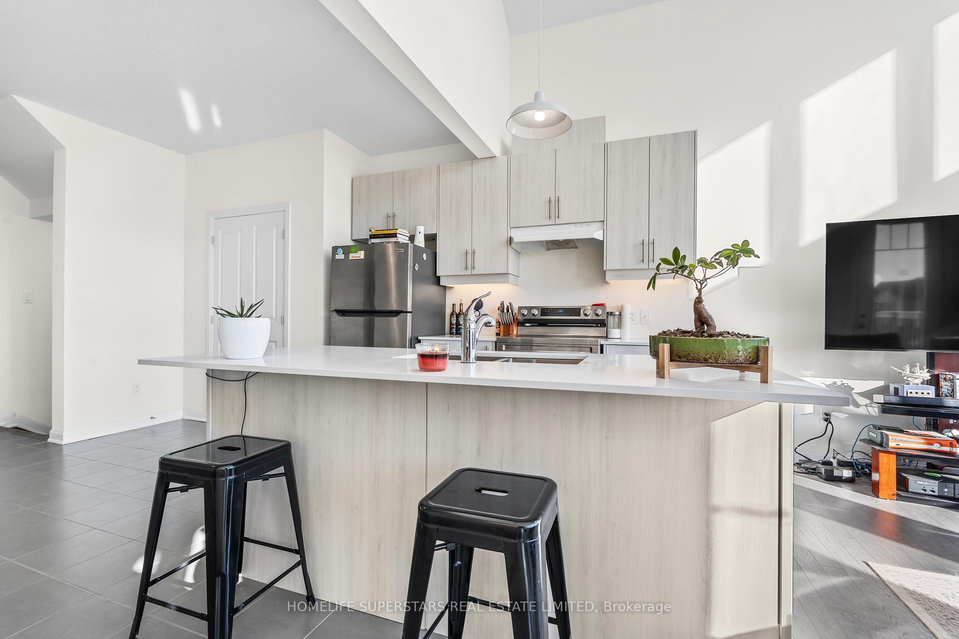 Photo 10 of 18 Oakmont Drive, Loyalist, Bath — HOMEH