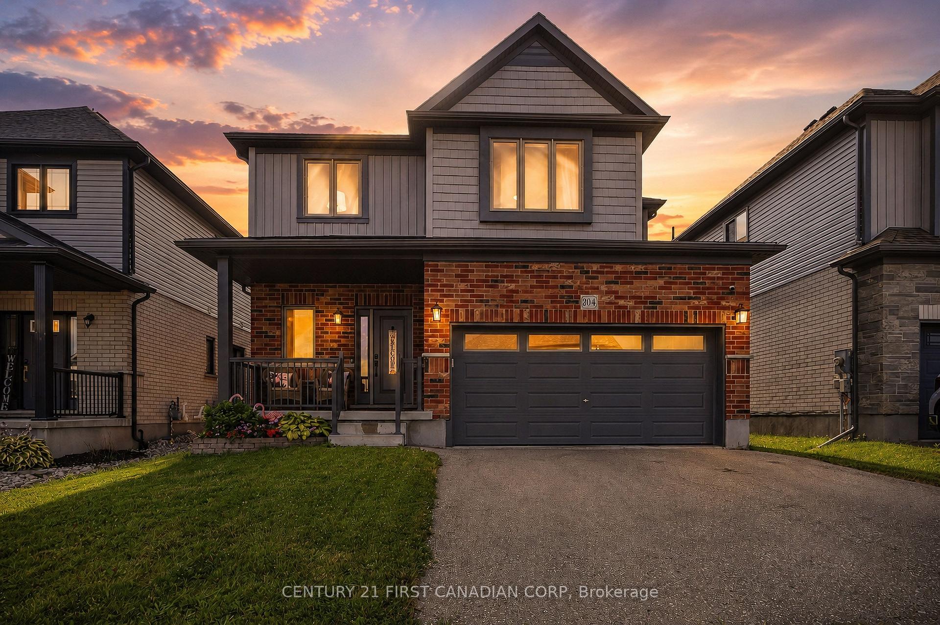 Photo 1 of 204 Snyder Avenue N, Woolwich, Elmira — HOMEH