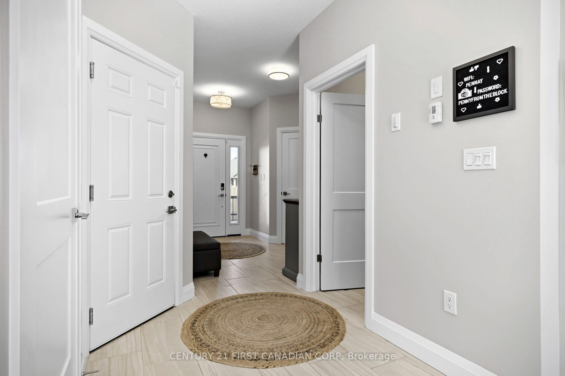 Photo 5 of 204 Snyder Avenue N, Woolwich, Elmira — HOMEH