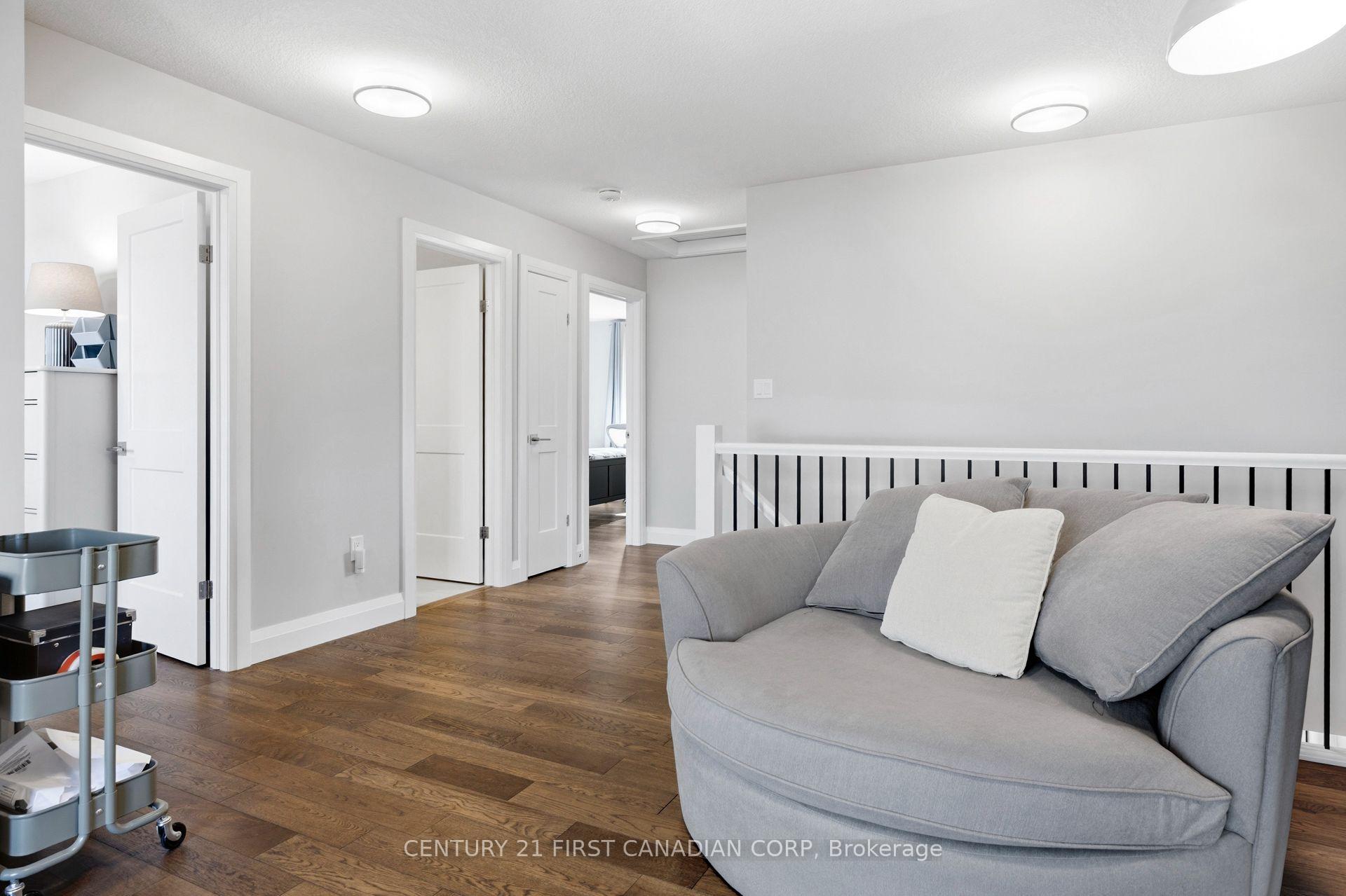 Photo 17 of 204 Snyder Avenue N, Woolwich, Elmira — HOMEH