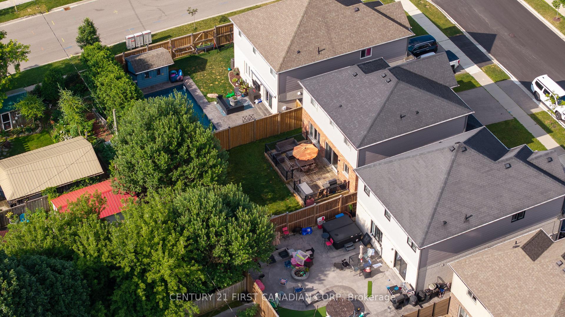 Photo 30 of 204 Snyder Avenue N, Woolwich, Elmira — HOMEH