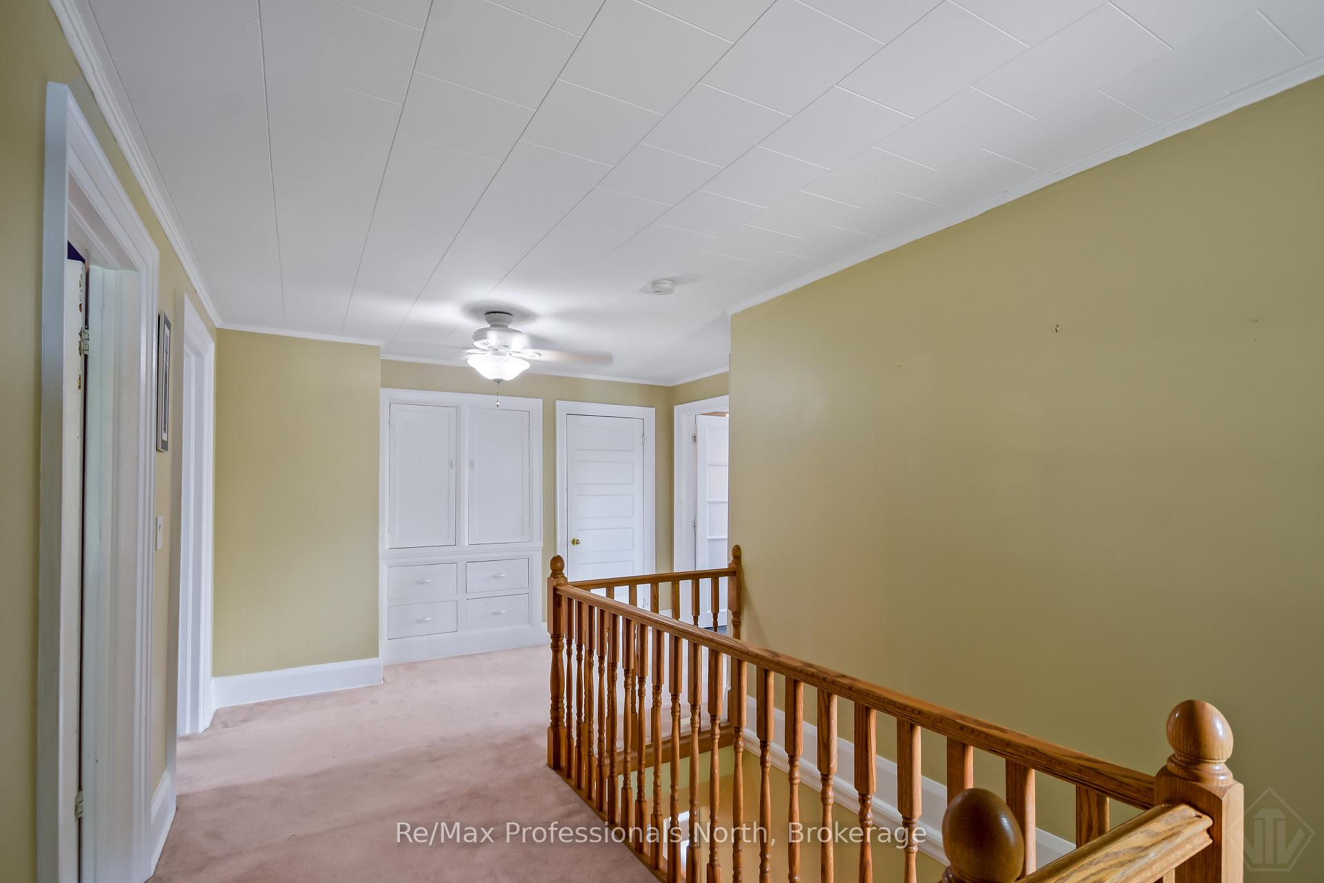 Photo 23 of 695 John Street N, Gravenhurst, Muskoka (S) — HOMEH