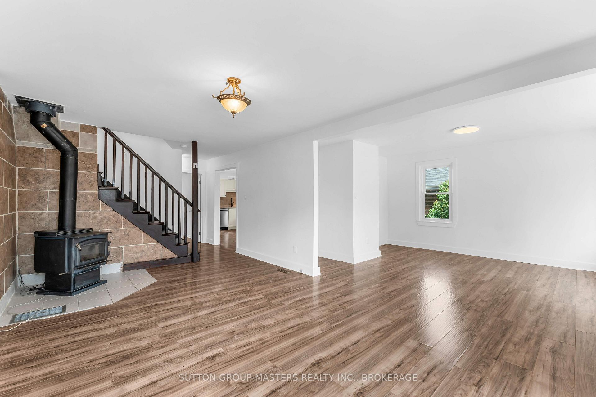 Photo 9 of 1062 Montreal Street, Kingston, Rideau — HOMEH