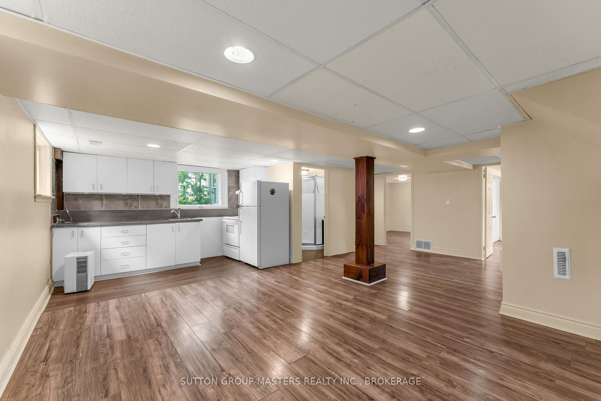 Photo 29 of 1062 Montreal Street, Kingston, Rideau — HOMEH