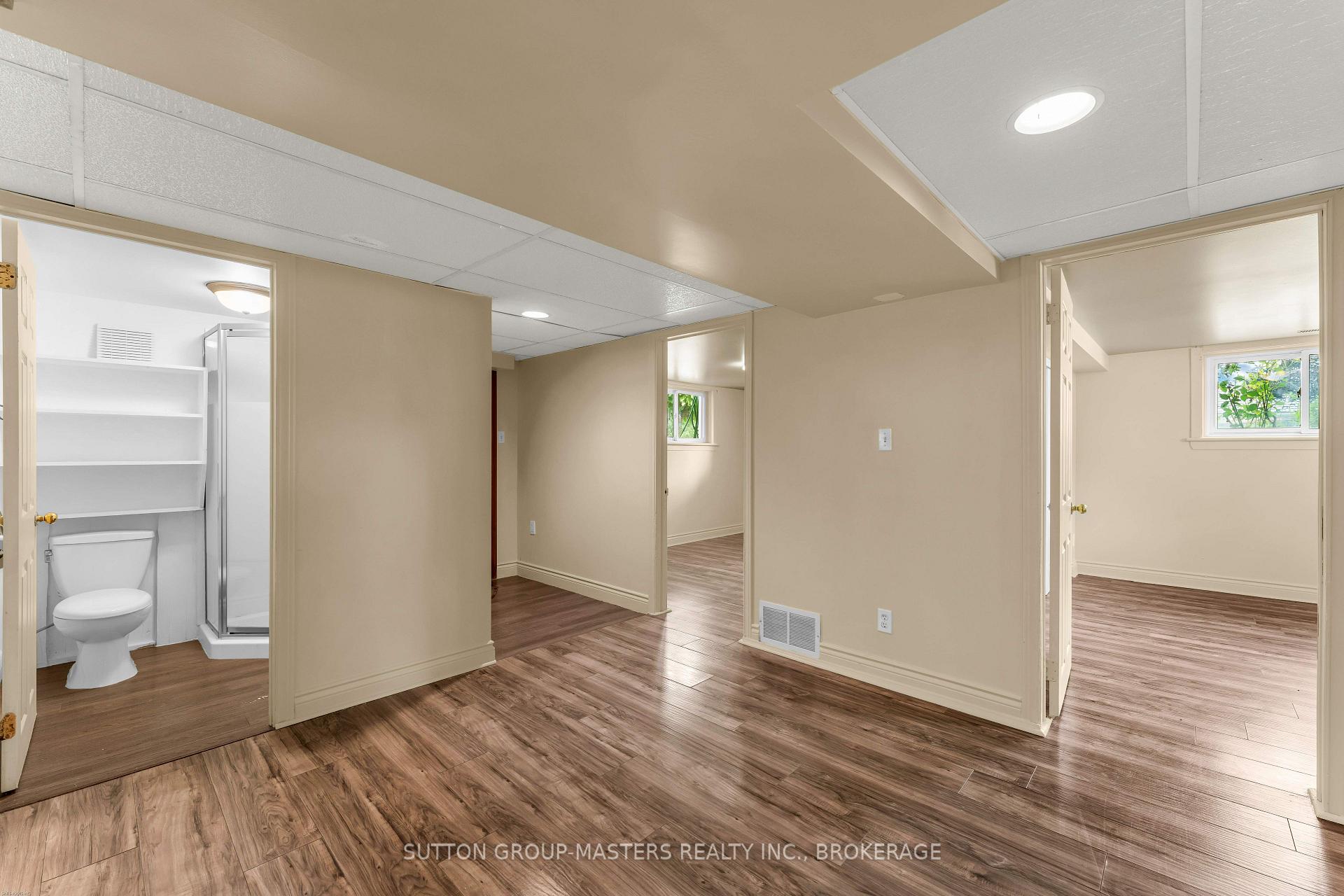 Photo 33 of 1062 Montreal Street, Kingston, Rideau — HOMEH