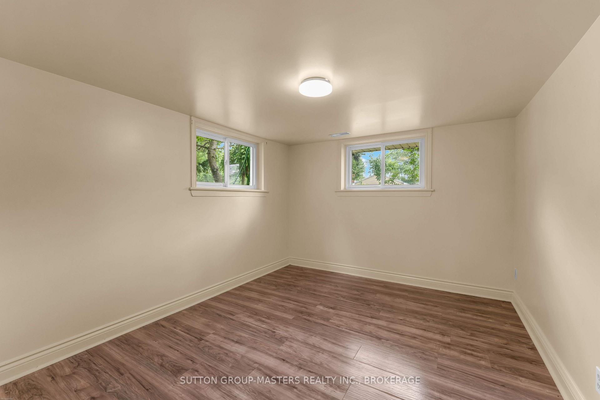 Photo 37 of 1062 Montreal Street, Kingston, Rideau — HOMEH
