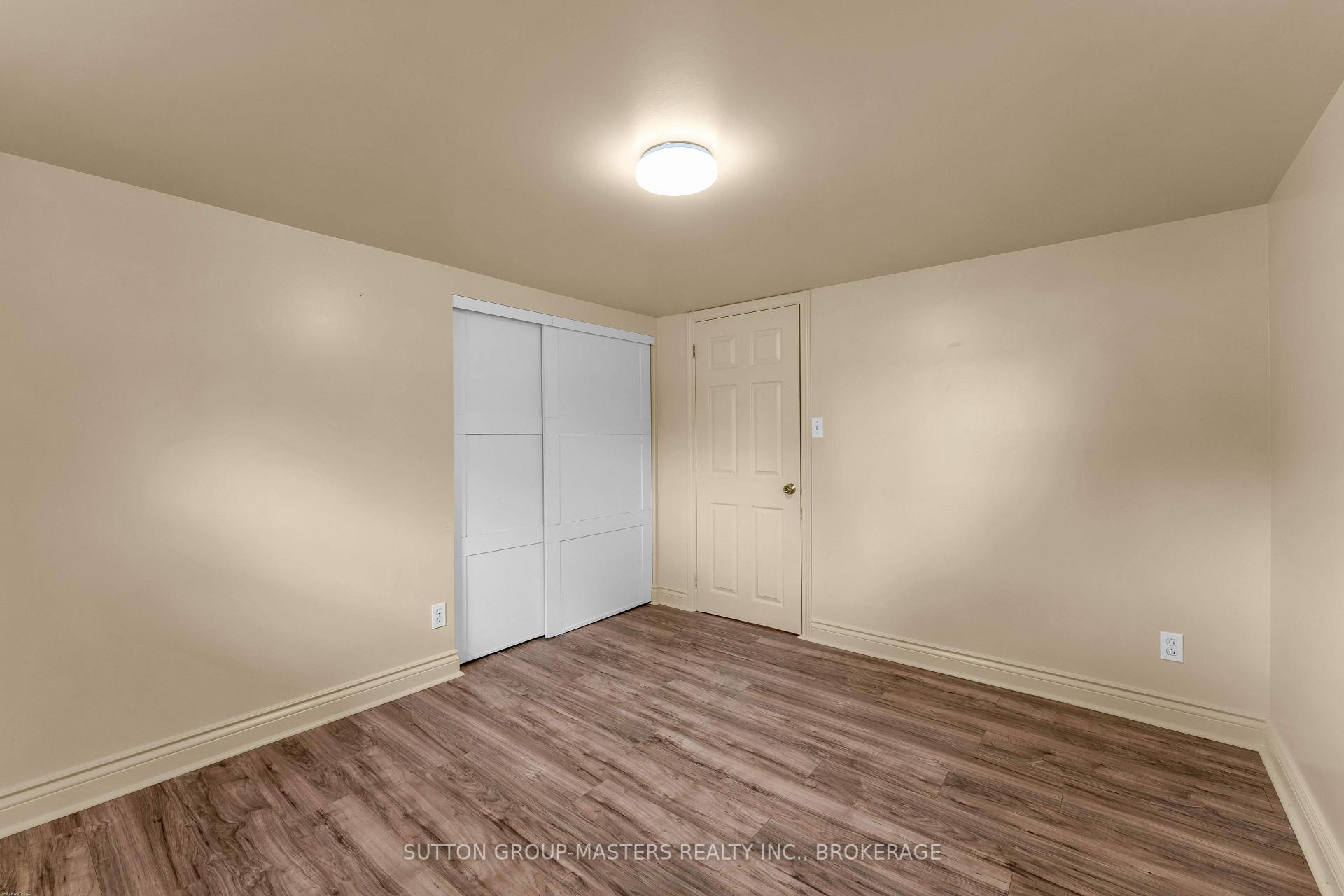 Photo 38 of 1062 Montreal Street, Kingston, Rideau — HOMEH