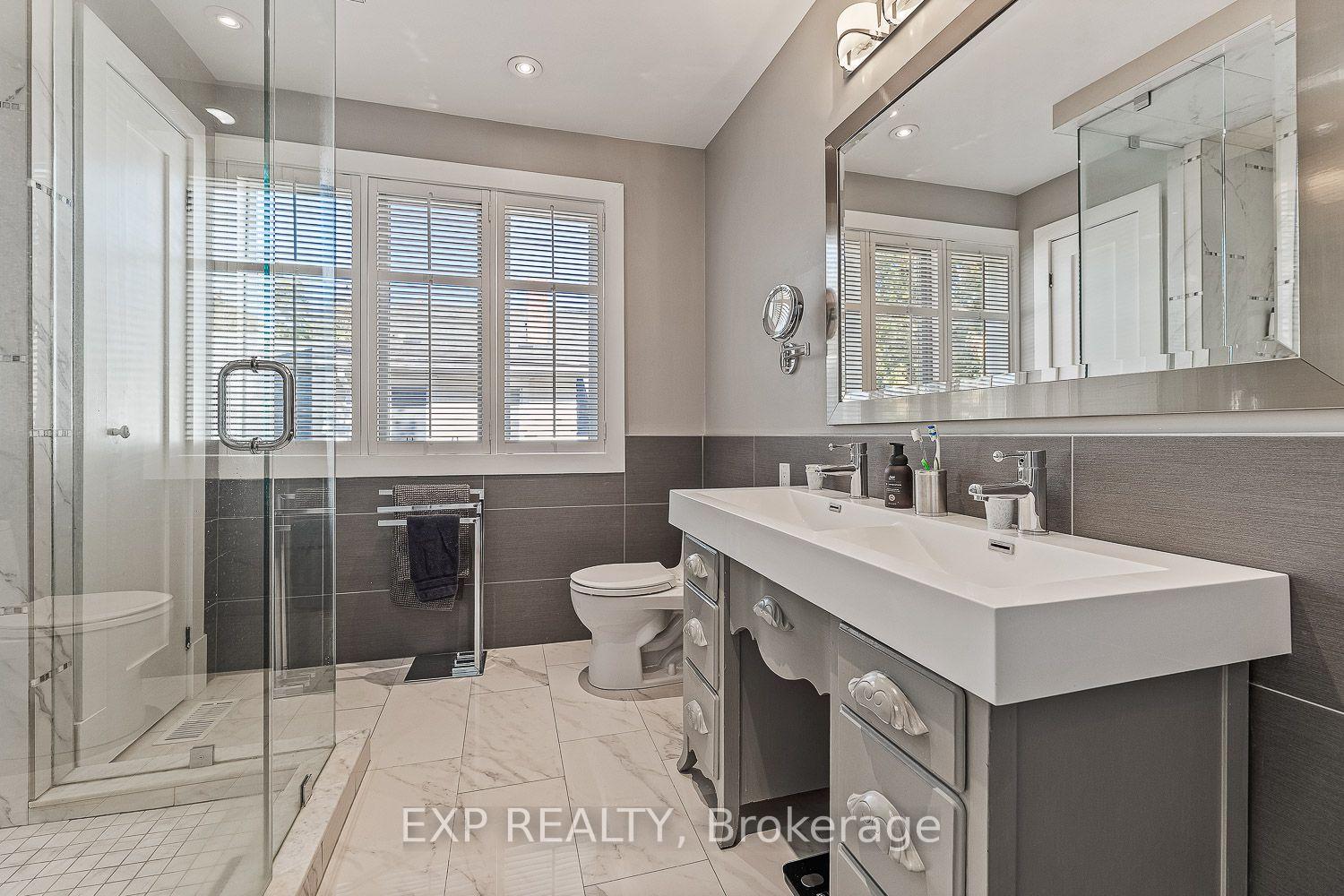 Photo 18 of 208 Lorne Avenue, Newmarket, Central Newmarket — HOMEH