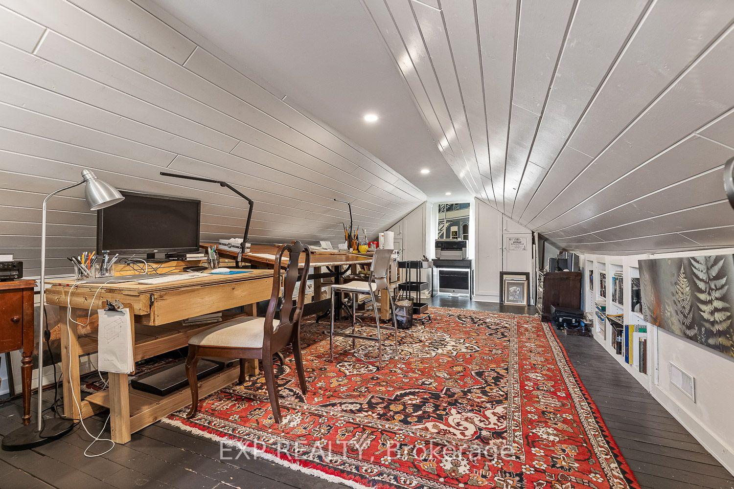 Photo 29 of 208 Lorne Avenue, Newmarket, Central Newmarket — HOMEH