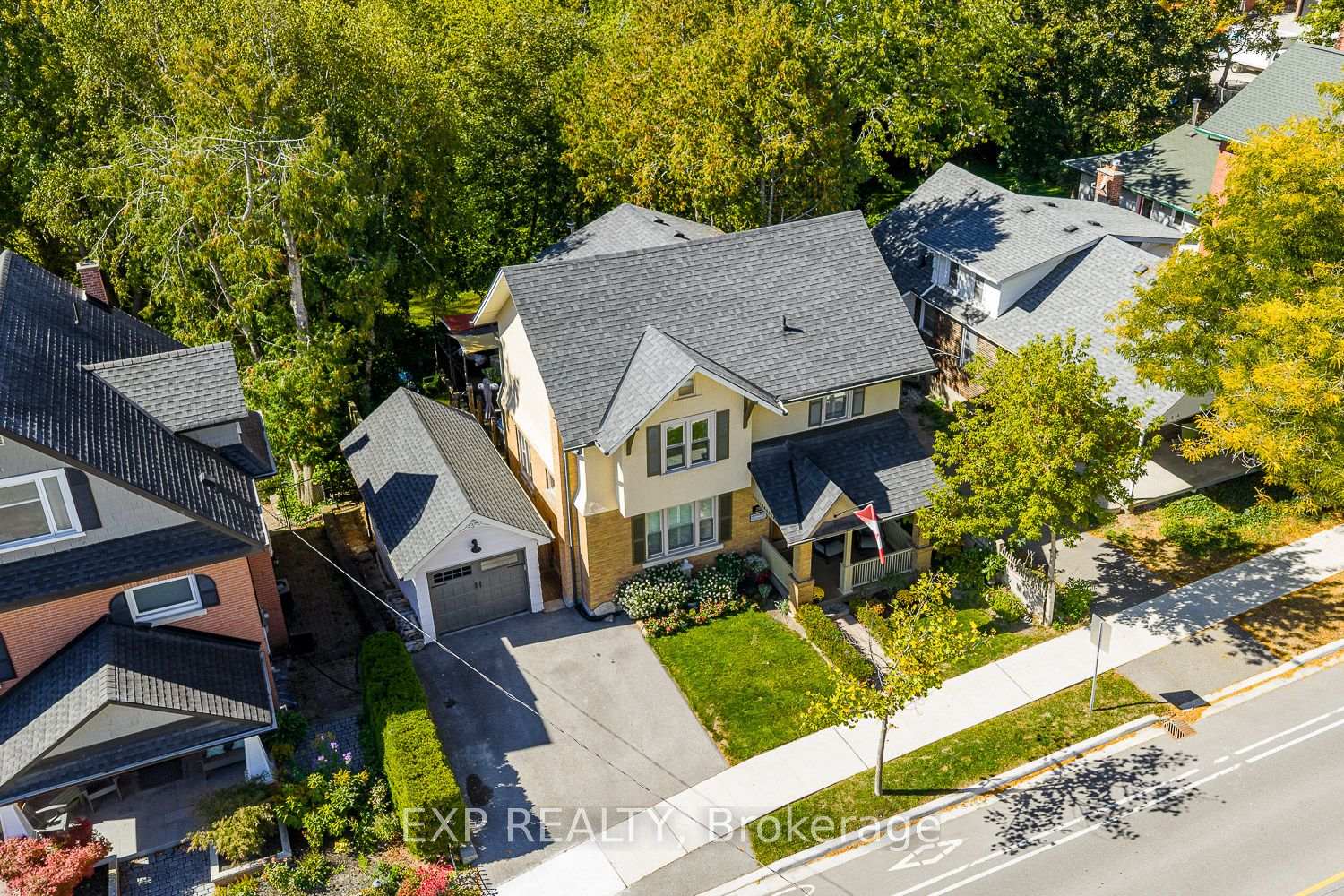 Photo 48 of 208 Lorne Avenue, Newmarket, Central Newmarket — HOMEH
