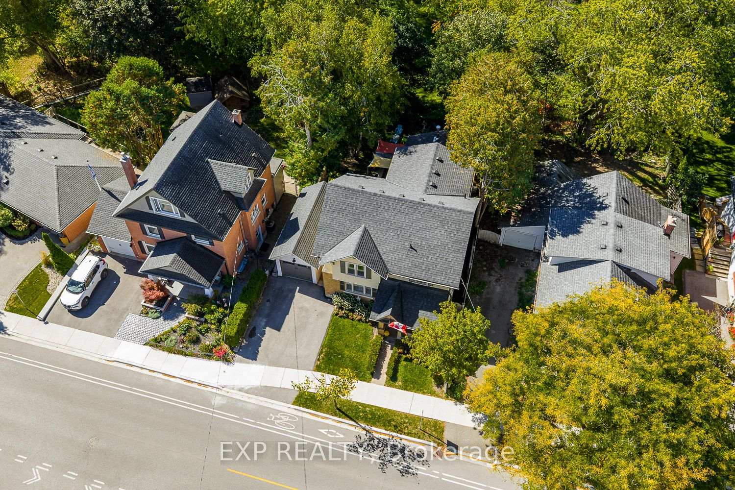 Photo 49 of 208 Lorne Avenue, Newmarket, Central Newmarket — HOMEH