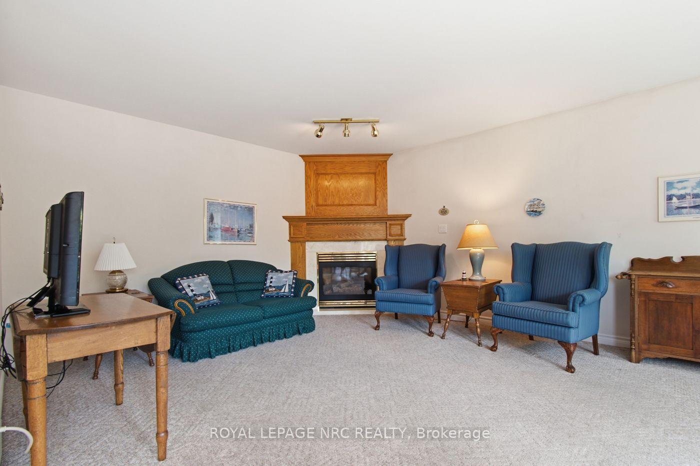 Photo 16 of 7690 Mount Carmel Boulevard, Niagara Falls, Mt. Carmel — HOMEH