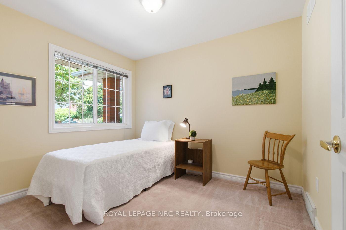 Photo 23 of 7690 Mount Carmel Boulevard, Niagara Falls, Mt. Carmel — HOMEH