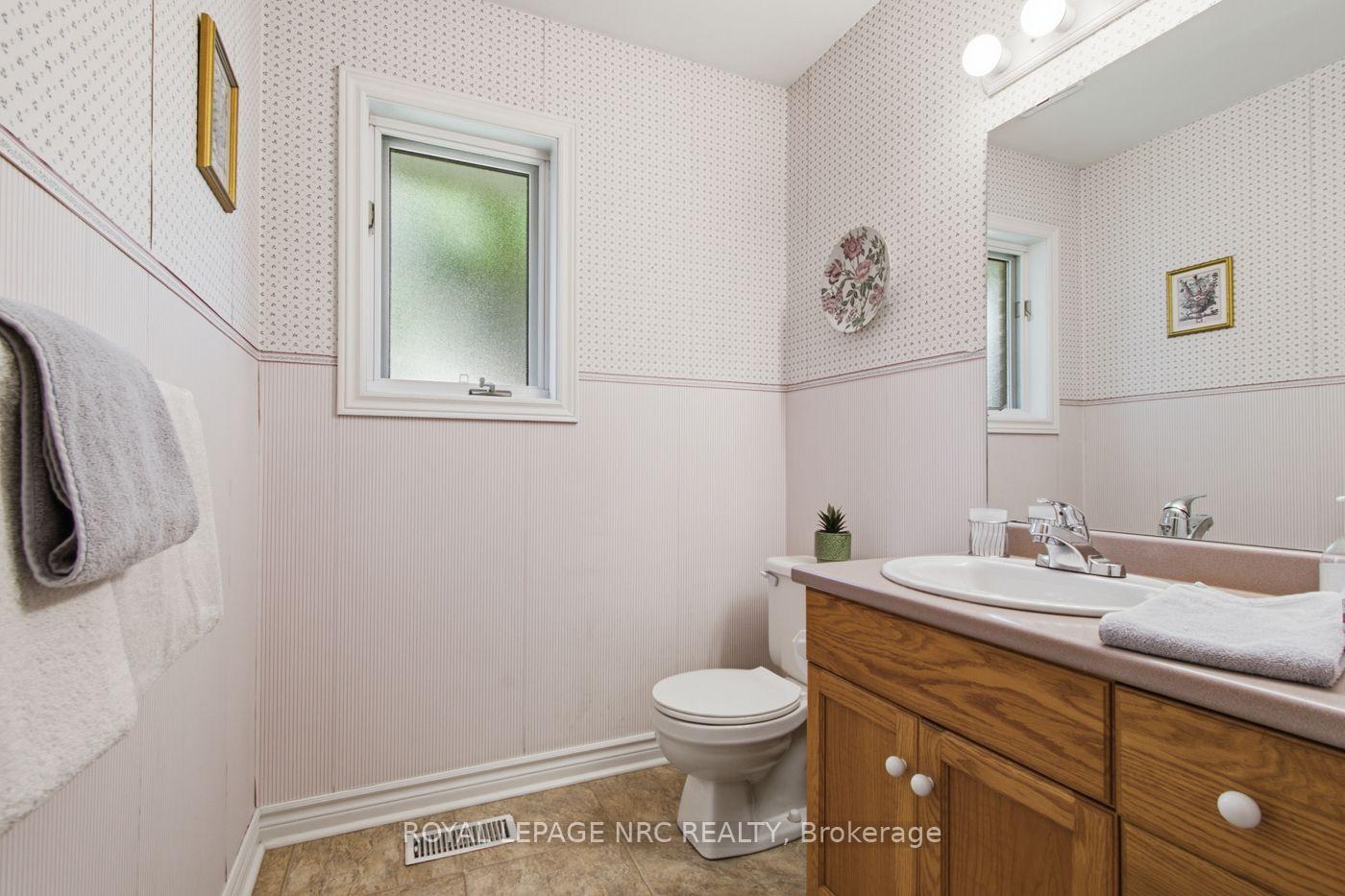 Photo 28 of 7690 Mount Carmel Boulevard, Niagara Falls, Mt. Carmel — HOMEH