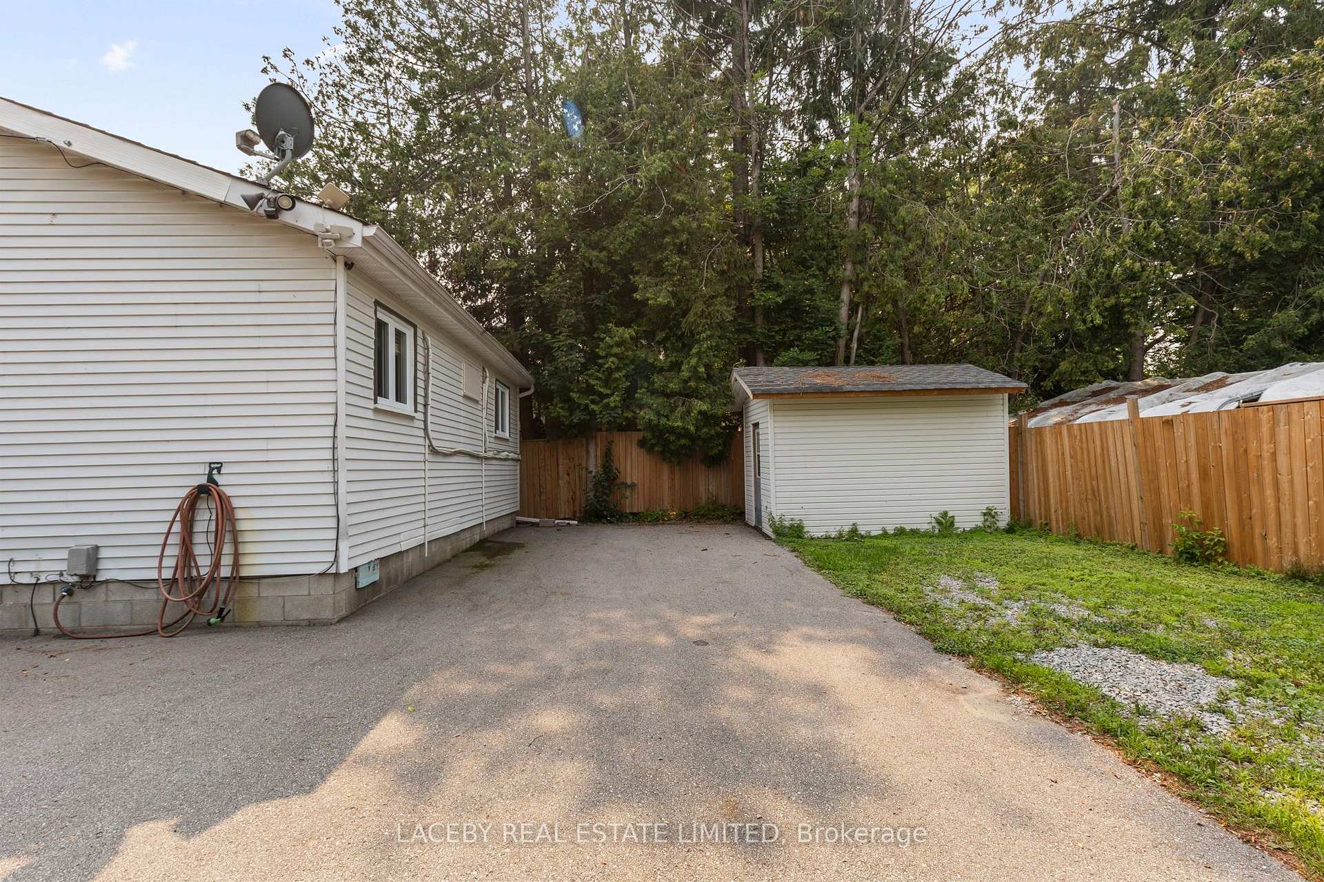 Photo 17 of 674 Chestnut Street, Innisfil, Rural Innisfil — HOMEH