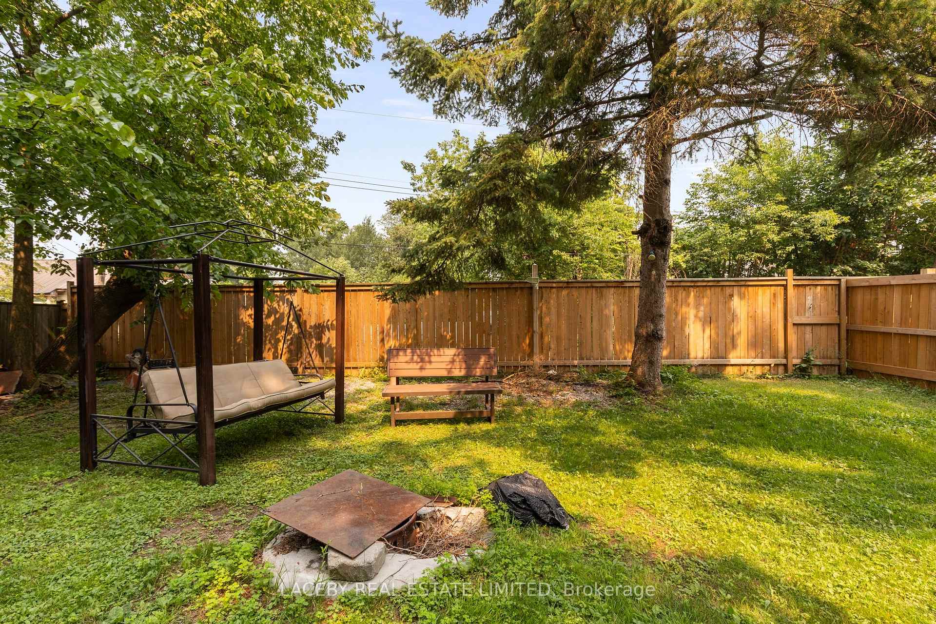 Photo 19 of 674 Chestnut Street, Innisfil, Rural Innisfil — HOMEH