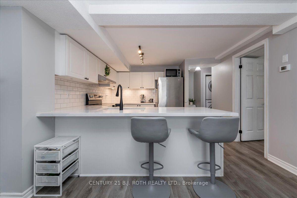 Photo 4 of Unit 5, 93 Goodwin Drive, Barrie, Painswick South — HOMEH