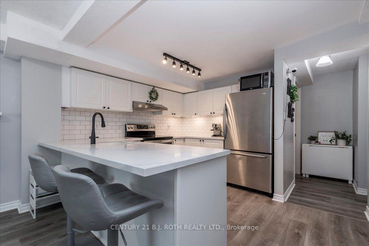 Photo 5 of Unit 5, 93 Goodwin Drive, Barrie, Painswick South — HOMEH