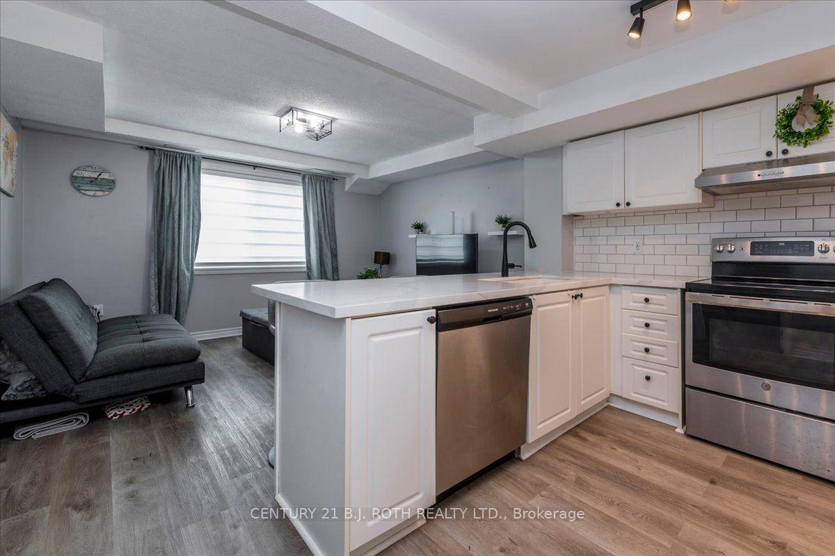 Photo 7 of Unit 5, 93 Goodwin Drive, Barrie, Painswick South — HOMEH