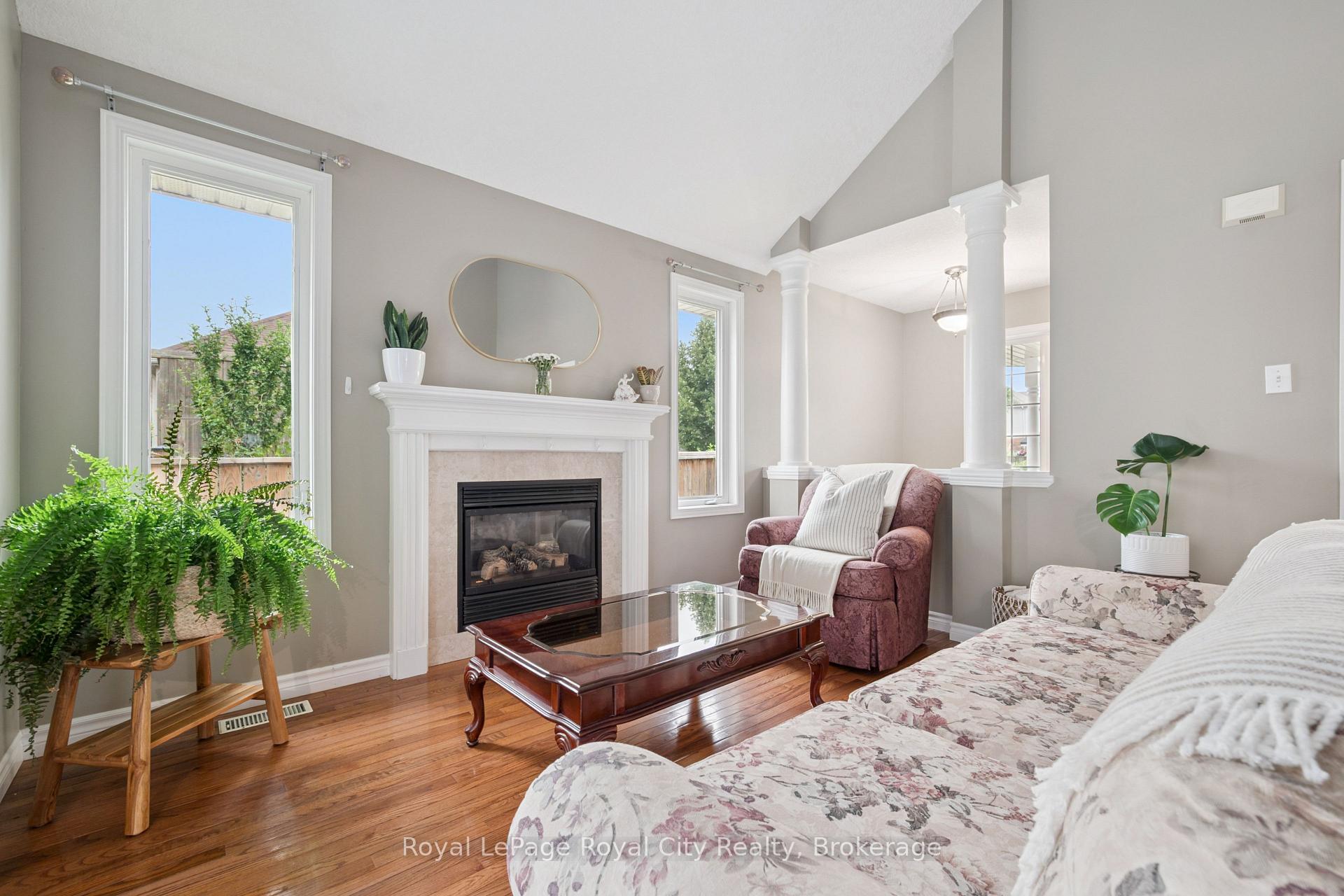 Photo 17 of 3 Marigold Drive, Guelph, Kortright Hills — HOMEH