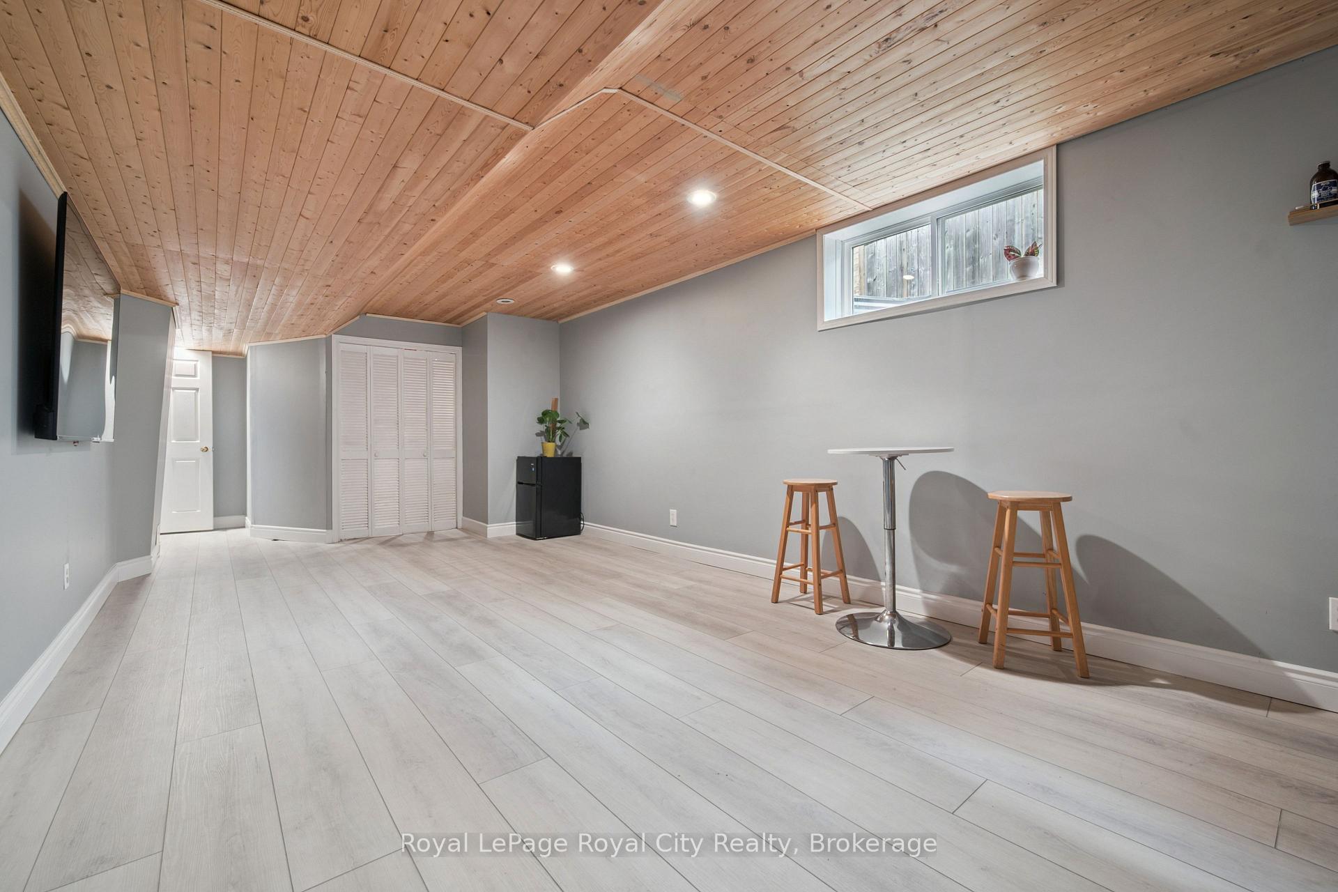 Photo 40 of 3 Marigold Drive, Guelph, Kortright Hills — HOMEH